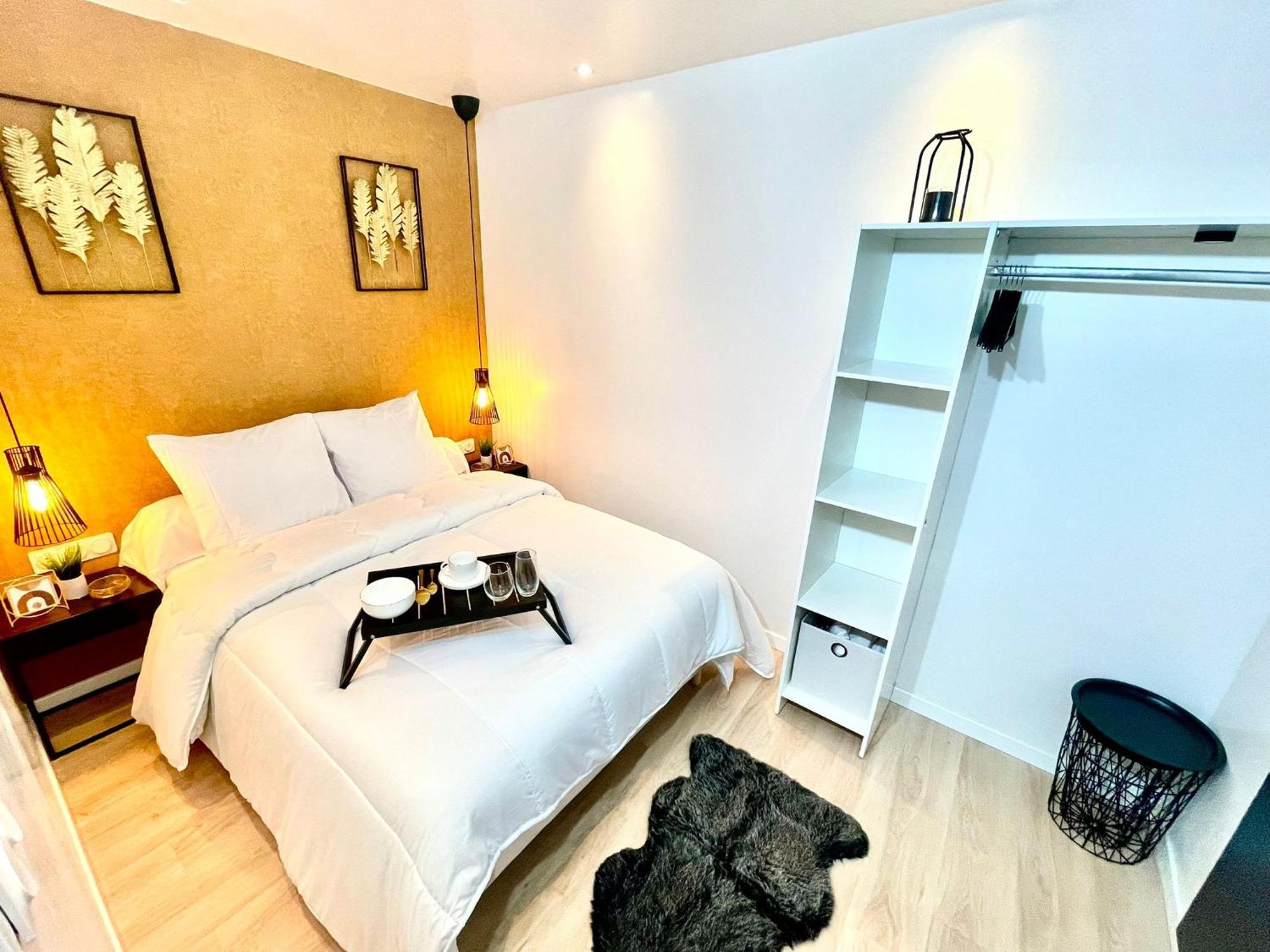 Chic Oasis In Rouen Apartment Bagian luar foto